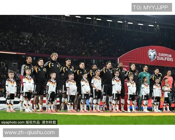 巴萨瞄准19岁荷兰中场新星斯米特本赛季表现出色出场26次打进2球